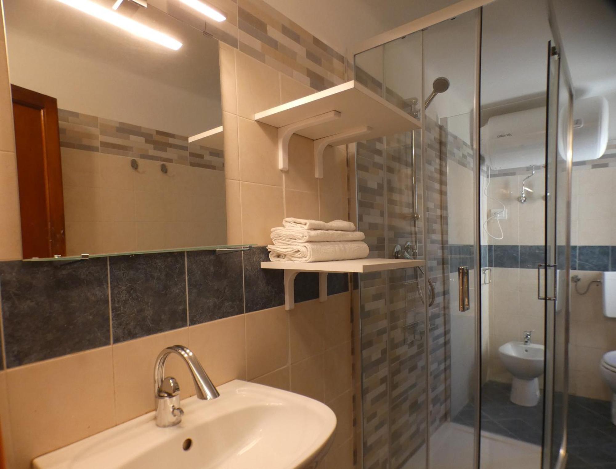 A' La Gare 6 Apartment Специя Екстериор снимка